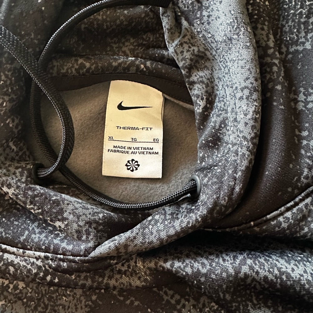 Nike Therma-Fit Gray Hoodie